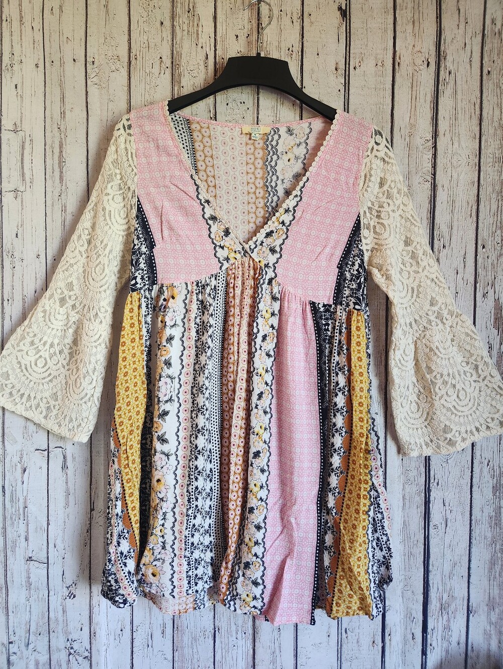 Kori America Patchwork Boho Mini Dress Lace Bell Sleeve Pink Gold M